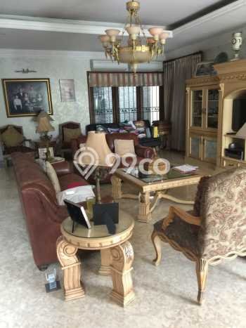 Jual Cepat Hunian Elegan Klasik di Jakarta Barat Jual Cepat Hunian Elegan Klasik di Jakarta Barat