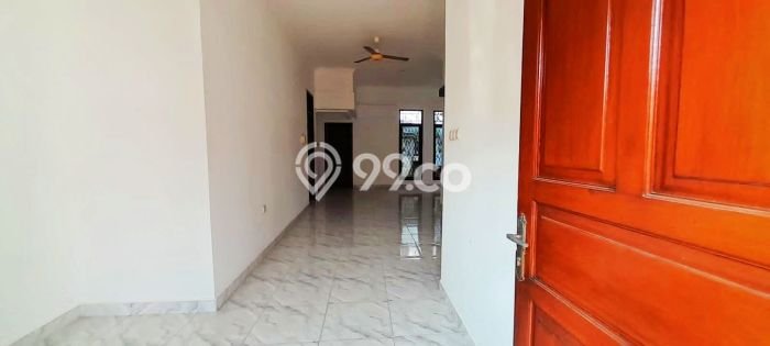 Sewa Rumah Murah di Rempoa Tangerang dengan 3 Kamar Tidur Sewa Rumah Murah di Rempoa Tangerang dengan 3 Kamar Tidur
