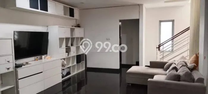 Disewakan Segera Rumah Kondisi Baik di Kawasan Kebayoran Baru, Jakarta Selatan Disewakan Segera Rumah Kondisi Baik di Kawasan Kebayoran Baru, Jakarta Selatan