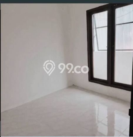 Disewakan! Rumah 3 Kamar Tidur &
2 Kamar Mandi di Bintaro, Tangerang Selatan Disewakan! Rumah 3 Kamar Tidur &
2 Kamar Mandi di Bintaro, Tangerang Selatan