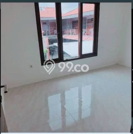 Disewakan! Rumah 3 Kamar Tidur &
2 Kamar Mandi di Bintaro, Tangerang Selatan Disewakan! Rumah 3 Kamar Tidur &
2 Kamar Mandi di Bintaro, Tangerang Selatan