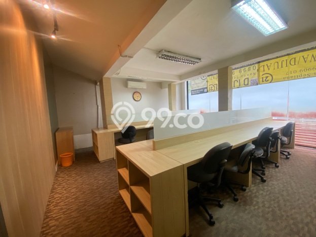 Unit Komersial Tersedia di Kemang Spesifikasi LB 65m2 Unit Komersial Tersedia di Kemang Spesifikasi LB 65m2