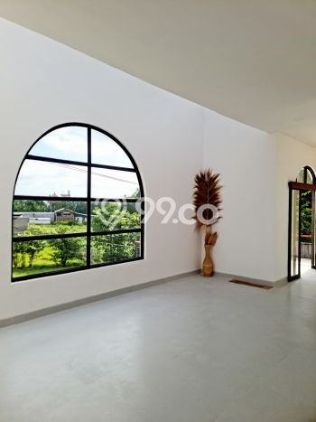 SIAP HUNI! Rumah Strategis area Munggu, LT 250m2m² LB 300m2m² SIAP HUNI! Rumah Strategis area Munggu, LT 250m2m² LB 300m2m²