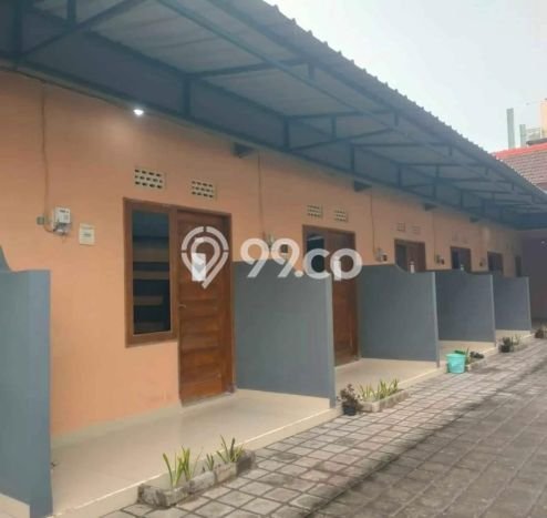 Rumah Kost Dijual di Denpasar Barat, Denpasar, Spesifikasi 8 KT, 8 KM, 250m2 Rumah Kost Dijual di Denpasar Barat, Denpasar, Spesifikasi 8 KT, 8 KM, 250m2