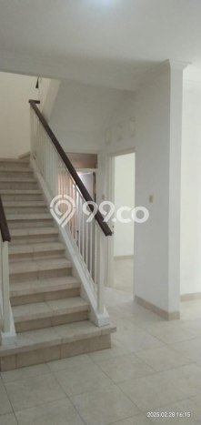 Lokasi terbaik! Rumah siap pakai disewakan di Kenjeran LB 144m2 Lokasi terbaik! Rumah siap pakai disewakan di Kenjeran LB 144m2
