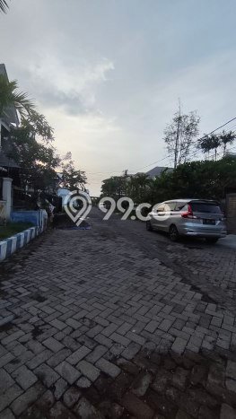Dijual Rumah Luas Megah Dengan View Eksklusif di Sutorejo, Surabaya Dijual Rumah Luas Megah Dengan View Eksklusif di Sutorejo, Surabaya