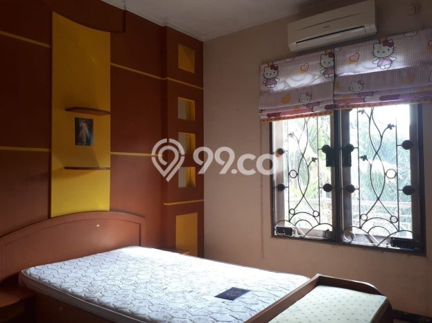 Sewa Rumah Murah di Dharma Husada Surabaya Punya 4 KT Sewa Rumah Murah di Dharma Husada Surabaya Punya 4 KT