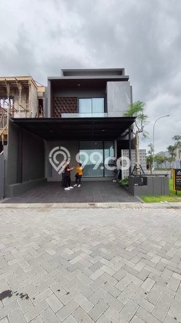 Jual Rumah Luas Elegan Dengan View Eksklusif di Citraland, Surabaya Jual Rumah Luas Elegan Dengan View Eksklusif di Citraland, Surabaya