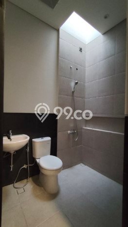 Dijual Rumah Eksklusif 3 KT di Dharma Husada, Surabaya Dijual Rumah Eksklusif 3 KT di Dharma Husada, Surabaya