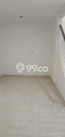 Lokasi terbaik! Rumah siap pakai disewakan di Kenjeran LB 144m2 Lokasi terbaik! Rumah siap pakai disewakan di Kenjeran LB 144m2