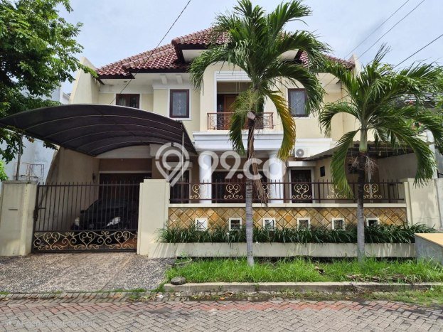 Rumah Eksklusif Siap Huni LT 240m2 di Sukolilo, Surabaya Rumah Eksklusif Siap Huni LT 240m2 di Sukolilo, Surabaya