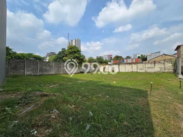 Tanah Dijual Lokasi Strategis di Jakarta Selatan dengan Luas 245m2 Tanah Dijual Lokasi Strategis di Jakarta Selatan dengan Luas 245m2
