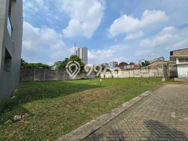 Tanah Dijual Lokasi Strategis di Jakarta Selatan dengan Luas 245m2 Tanah Dijual Lokasi Strategis di Jakarta Selatan dengan Luas 245m2