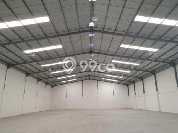 Gudang Lokasi Strategis Kawasan Kalianak, Luas 1100m2m², Disewakan, Pusat Bisnis Gudang Lokasi Strategis Kawasan Kalianak, Luas 1100m2m², Disewakan, Pusat Bisnis