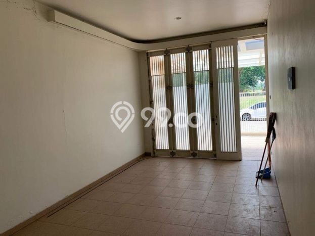 Siap Huni Rumah Mewah 5 Kamar di Sambikerep Dekat ke Mana Saja Siap Huni Rumah Mewah 5 Kamar di Sambikerep Dekat ke Mana Saja