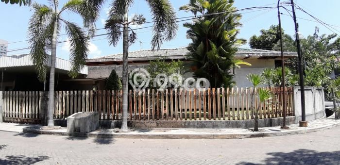 Rumah Luxury Modern Siap Huni di Mayjen Sungkono Surabaya Rumah Luxury Modern Siap Huni di Mayjen Sungkono Surabaya