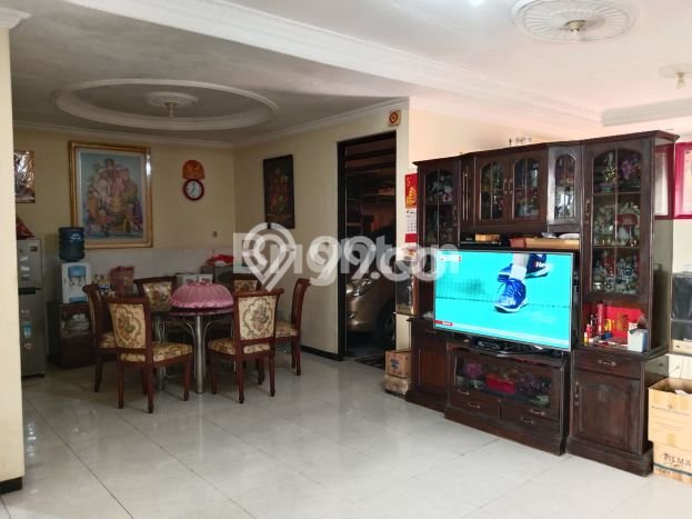 Dijual Rumah Mewah Elegan Dengan View Cantik di Jemursari, Surabaya Dijual Rumah Mewah Elegan Dengan View Cantik di Jemursari, Surabaya