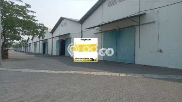 Gudang Disewakan Kawasan Kalianak, Luas 1008m2m², Lokasi Komersial Gudang Disewakan Kawasan Kalianak, Luas 1008m2m², Lokasi Komersial