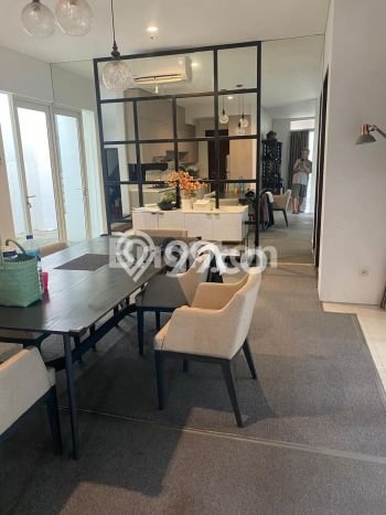 Siap Huni Rumah Mewah 5 Kamar di Sambikerep Dekat ke Mana Saja Siap Huni Rumah Mewah 5 Kamar di Sambikerep Dekat ke Mana Saja