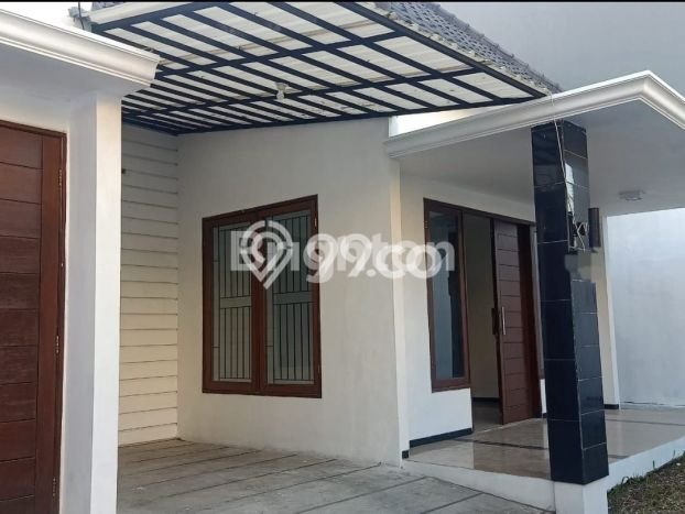 Disewakan segera hunian minimalis lokasi strategis 5 Kamar di Manyar, Surabaya Disewakan segera hunian minimalis lokasi strategis 5 Kamar di Manyar, Surabaya