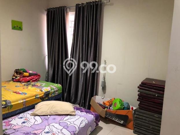 Rumah Siap Huni di BSD, Tangerang, LT 144m² Bangunan 300m² Rumah Siap Huni di BSD, Tangerang, LT 144m² Bangunan 300m²