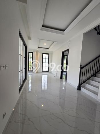 Rumah Eksklusif Dijual LT 123m2 di BSD, Tangerang Selatan Rumah Eksklusif Dijual LT 123m2 di BSD, Tangerang Selatan