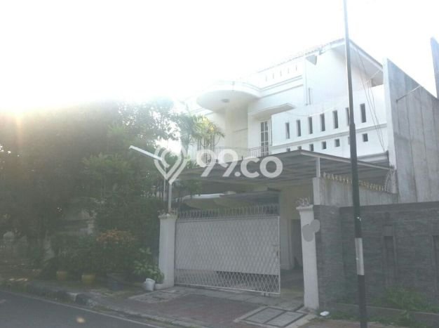 Rumah Mewah LB 900m2 Siap Pakai Desain Elegan di Menteng Atas, Jakarta Pusat Rumah Mewah LB 900m2 Siap Pakai Desain Elegan di Menteng Atas, Jakarta Pusat