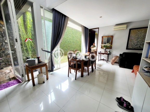 Dijual Rumah Mewah Elegan Dengan View Cantik di Bintaro, Tangerang Selatan Dijual Rumah Mewah Elegan Dengan View Cantik di Bintaro, Tangerang Selatan