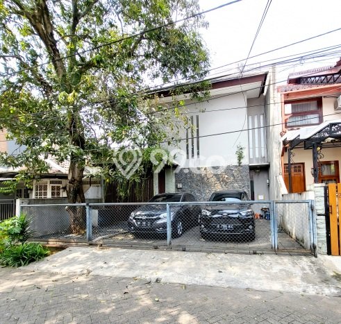 Dijual Rumah Mewah Elegan Dengan View Cantik di Bintaro, Tangerang Selatan Dijual Rumah Mewah Elegan Dengan View Cantik di Bintaro, Tangerang Selatan
