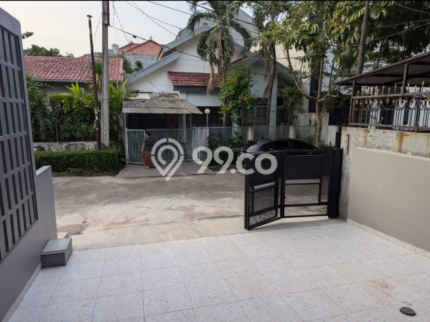 Jual Rumah Mewah Megah Dengan View Eksklusif di Bintaro, Tangerang Selatan Jual Rumah Mewah Megah Dengan View Eksklusif di Bintaro, Tangerang Selatan