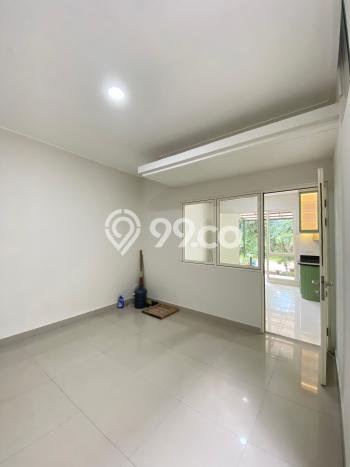 Jual Rumah Eksklusif 2 KT di BSD Sevilla, Tangerang Jual Rumah Eksklusif 2 KT di BSD Sevilla, Tangerang