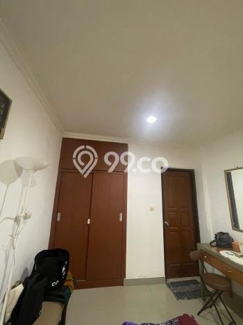 Rumah Luas Asri 4 KT Siap Huni di BSD City Tangerang Rumah Luas Asri 4 KT Siap Huni di BSD City Tangerang