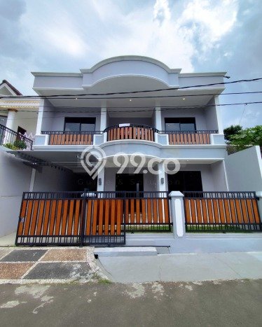 Rumah Minimalis 5 KT di BSD Griya Loka Tangerang Unfurnished Rumah Minimalis 5 KT di BSD Griya Loka Tangerang Unfurnished