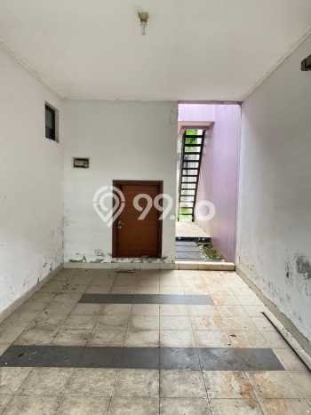 Rumah Elit Modern Siap Huni di BSD Tangerang Rumah Elit Modern Siap Huni di BSD Tangerang