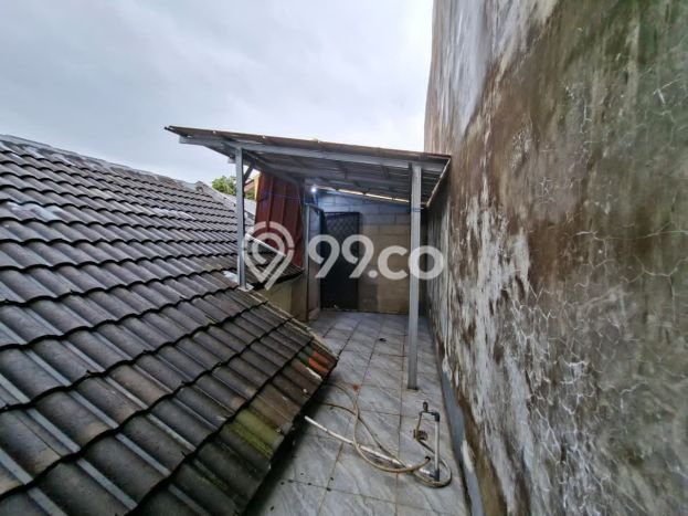 Rumah Strategis Modern Lb 60m2 di BSD, Tangerang Selatan Rumah Strategis Modern Lb 60m2 di BSD, Tangerang Selatan