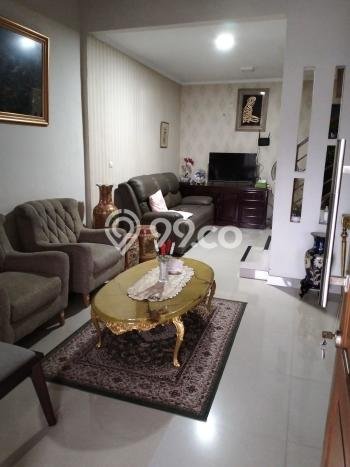 Rumah Luas Asri 4 KT Siap Huni di BSD City Tangerang Rumah Luas Asri 4 KT Siap Huni di BSD City Tangerang