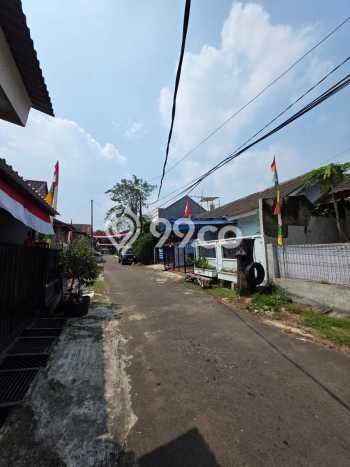 Jual Rumah Minimalis Bagus Punya 2 KT di BSD Tangerang Selatan SHM Jual Rumah Minimalis Bagus Punya 2 KT di BSD Tangerang Selatan SHM