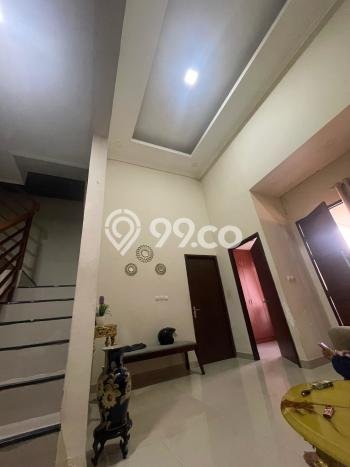 Rumah Luas Asri 4 KT Siap Huni di BSD City Tangerang Rumah Luas Asri 4 KT Siap Huni di BSD City Tangerang