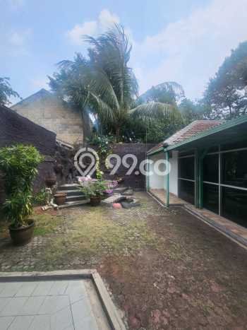 Jual Rumah Mewah Megah Dengan View Cantik di BSD Griya Loka, Tangerang Jual Rumah Mewah Megah Dengan View Cantik di BSD Griya Loka, Tangerang