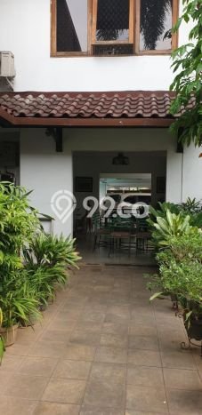 Rumah Elit Modern Tanpa Renovasi di Lebak Bulus Jakarta Selatan Rumah Elit Modern Tanpa Renovasi di Lebak Bulus Jakarta Selatan