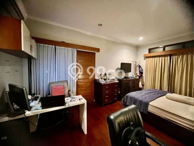 Ready to Use! Luxury House LT 253m2 Desain Elegan di Kalibata Ready to Use! Luxury House LT 253m2 Desain Elegan di Kalibata