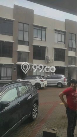 Disewakan Rumah Murah di Semanan Jakarta Barat dengan 2 Kamar Tidur Disewakan Rumah Murah di Semanan Jakarta Barat dengan 2 Kamar Tidur