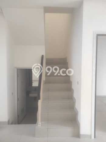 Disewakan! Rumah 4 Kamar Tidur &
3 Kamar Mandi di Green Lake City, Jakarta Barat Disewakan! Rumah 4 Kamar Tidur &
3 Kamar Mandi di Green Lake City, Jakarta Barat