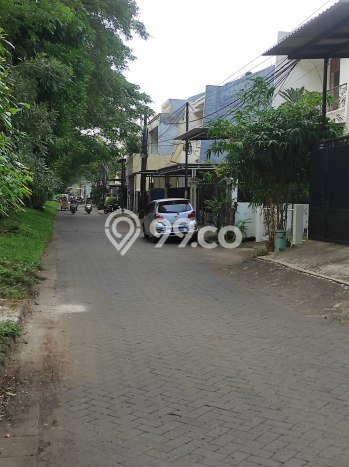 Disewakan Rumah Murah di Semanan Jakarta Barat dengan 5 Kamar Tidur Disewakan Rumah Murah di Semanan Jakarta Barat dengan 5 Kamar Tidur