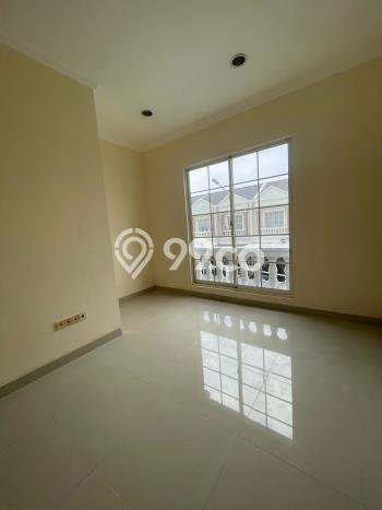 Disewakan Rumah Harga Terjangkau di Green Lake City Jakarta Barat dengan 4 Kamar Tidur Disewakan Rumah Harga Terjangkau di Green Lake City Jakarta Barat dengan 4 Kamar Tidur