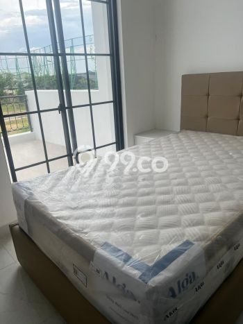 Disewakan! Rumah 3 Kamar Tidur &
2 Kamar Mandi di Pantai Indah Kapuk 2, Jakarta Utara Disewakan! Rumah 3 Kamar Tidur &
2 Kamar Mandi di Pantai Indah Kapuk 2, Jakarta Utara