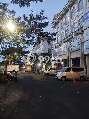 Ruko untuk Disewa di Pusat Jakarta Barat Luas Bangunan 236m2 Ruko untuk Disewa di Pusat Jakarta Barat Luas Bangunan 236m2