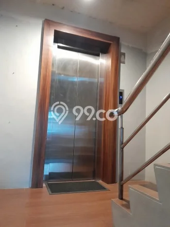 Ruko Disewa di Kebayoran Baru, Jakarta Selatan, LT 150m2 / LB 150m2 Ruko Disewa di Kebayoran Baru, Jakarta Selatan, LT 150m2 / LB 150m2