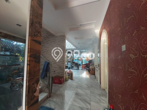 Jual Rumah 6 KT di Pantai Mutiara, Jakarta Utara - Luas Tanah 450m² Jual Rumah 6 KT di Pantai Mutiara, Jakarta Utara - Luas Tanah 450m²