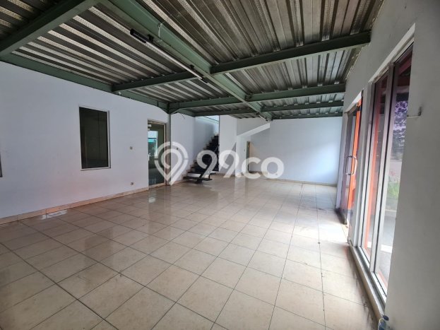 AREA BISNIS! Gudang di Karawaci, Luas 540m², Jalan Strategis AREA BISNIS! Gudang di Karawaci, Luas 540m², Jalan Strategis